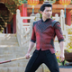 Imagen para el artículo titulado El protagonista de Shang Chi revela lo que hacía en el pasado para llegar a fin de mes